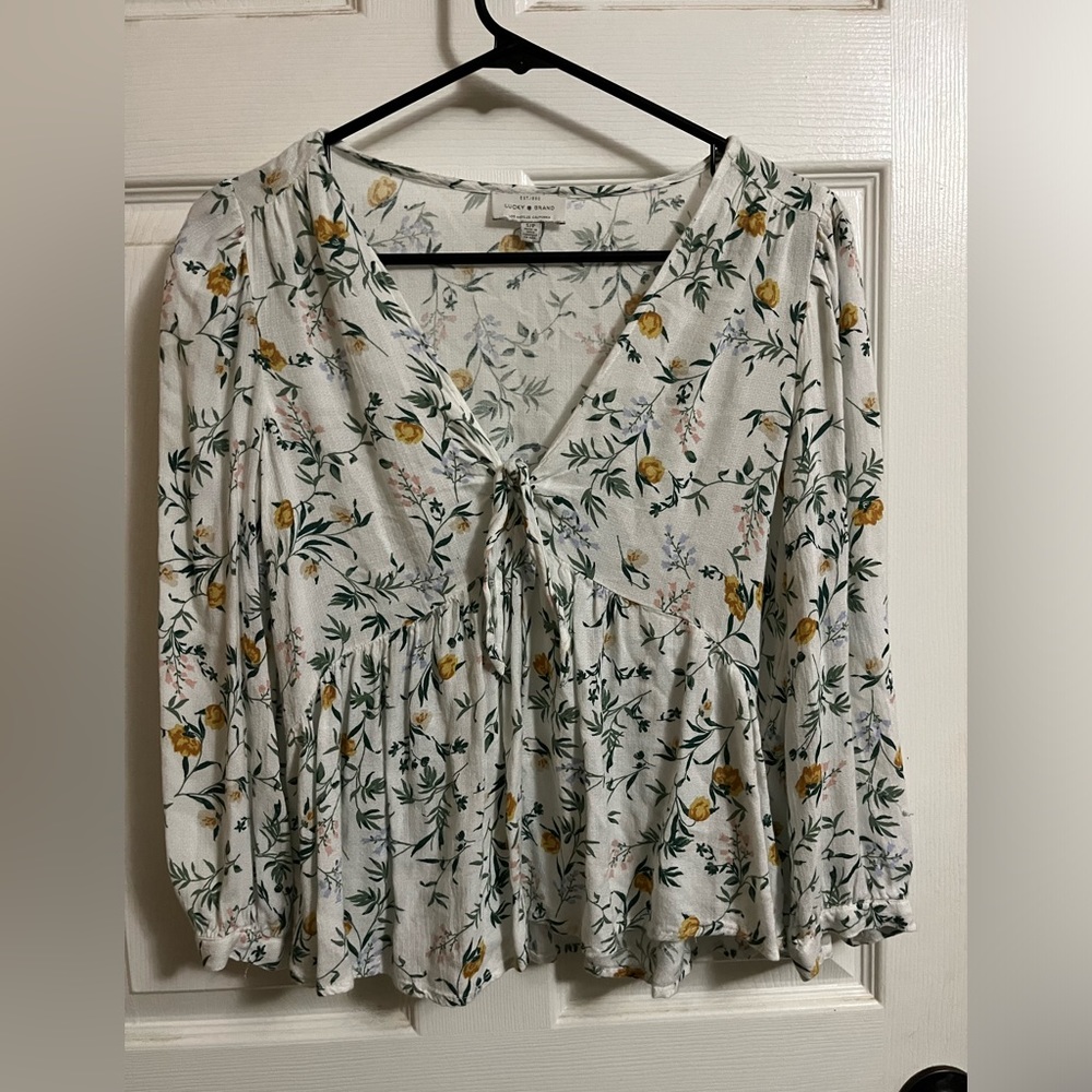 Lucky brand top